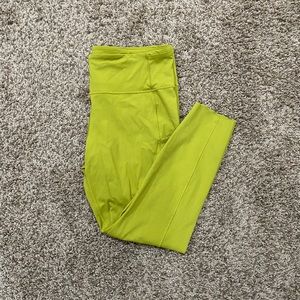 Lululemon fast and free size 14